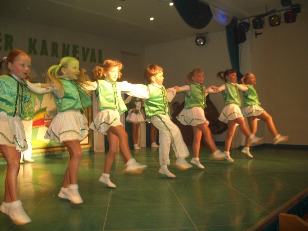 2006